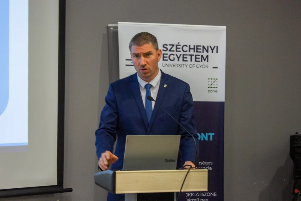 2023 szezonnyitó Dr. Szauter Ferenc előadás